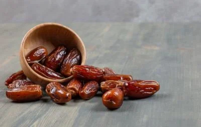 Kurma dan Akar Rumput Fatimah: Mitos atau Fakta tentang Kelahiran?