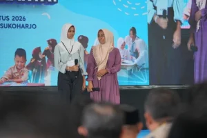 Lia Maharani Mengalami Kesedihan Hati Saat Pertama Pakai Seragam Baru Sekolah Rakyat