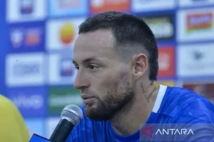 Marc Klok Antusias Jalani Latihan Bersama Persib Bandung, Penuh Semangat
