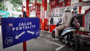 Masyarakat dengan Pengeluaran di Bawah UMR Jakarta Tidak Bisa Membeli Pertalite: Kenyataan yang Menyakitkan