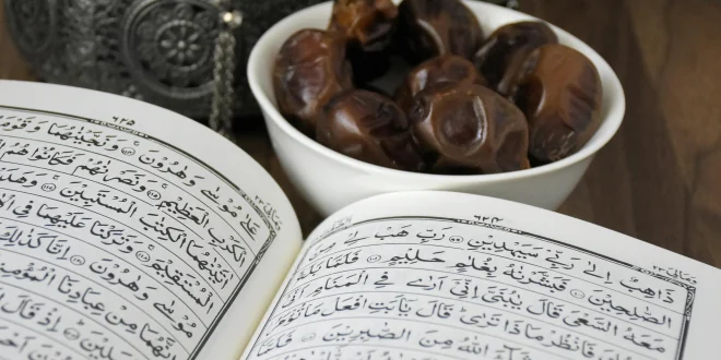 MC di Booth Newport Bocorkan Kronologi Challenge Baca Alquran Berhadiah Miras