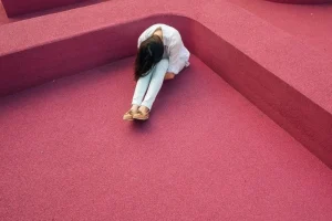 Mengatasi Sedih Setelah Putus Cinta: 10 Cara Mengatasi Sedih Setelah Putus Cinta Bantu Move On Lebih Cepat