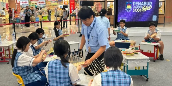Mengembangkan Kreativitas Siswa SMP Melalui Belajar di Tempat Umum
