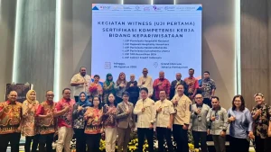 Meningkatkan SDM Pariwisata dengan Sertifikasi 21 Profesi Nasional dan ASEAN