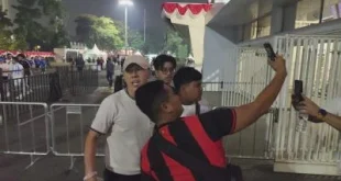 Momen Shin Tae-yong Sapa Suporter Chelsea dan AC Milan di SUGBK Dukung Siapa: Pertandingan Seru di Stadion Utama Gelora Bung Karno