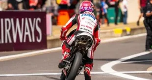 Moto3 Inggris Veda Ega Kecewa Gagal Start dari Barisan Depan