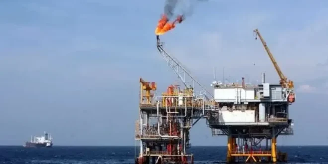 OPEC dan IEA Pangkas Proyeksi Permintaan Harga Minyak Mentah Dunia Tertekan