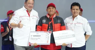 Panggung Dunia, Di Sini!