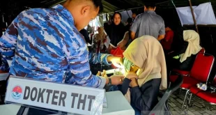 Pasukan Langit Si Penjaga Kesehatan Masyarakat di Beranda Negeri: Menghadapi Hujan yang Mengguyur Natuna