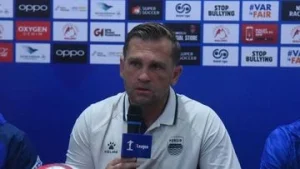 Pelatih Persib Kritik Jadwal Piala Presiden, Serangan Jantung pada Persiapan Tim