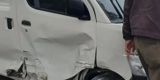 Penampakan Mobil yang Ditumpangi Yukie PAS Band Usai Alami Kecelakaan: Tragedi di Balik Kejadian Naas