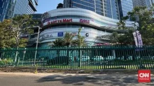 Pengusaha Bongkar Alasan Mal Pasang Pagar Tinggi, Apa yang Terjadi?