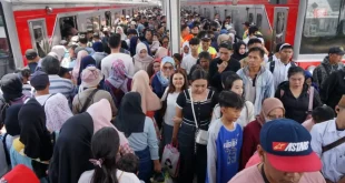 Pertumbuhan Penduduk Indonesia: Tantangan dan Peluang Ekonomi