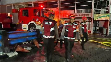 Polda Metro Jaya Bantu Amankan Lokasi Kebakaran Gedung Bapenda DKI: Upaya Darurat
