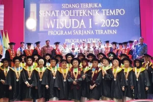 Politeknik Tempo Wisuda 25 Mahasiswa Sebagian Sudah Bekerja: Mencetak Lulusan Siap Kerja