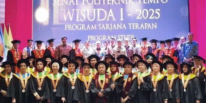 Politeknik Tempo Wisuda 25 Mahasiswa Sebagian Sudah Bekerja: Mencetak Lulusan Siap Kerja