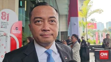 Prabowo Bentuk Tim Gabungan untuk Meningkatkan Mutu Buku SD-SMA