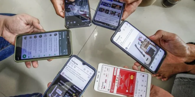 Psikolog Terapkan Pause Before Posting Saat Emosi Meningkat untuk Menghindari Kesalahan Berbahaya