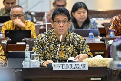 Purbaya Tunda Pemungutan Pajak Pedagang Online Lewat E-Commerce: Dampak Besar bagi Dunia Digital
