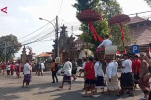 Puri Agung Tabanan Menghidupkan Tradisi Mejoli dan Gong Beri