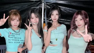 QWER Akan Gelar Konser di 9 Kota Asia Ini Jadwal Tur ROCKET LAUNCH, Siap Menghibur Fans di Asia