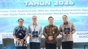 Raih Dua Penghargaan Nasional Surabaya Buktikan Satu Data NIK Pacu Pertumbuhan Ekonomi