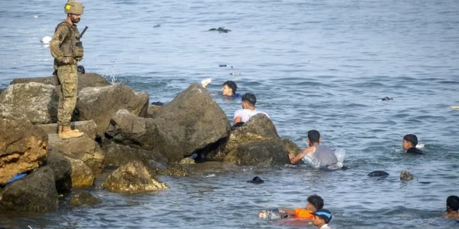 Ratusan Migran Terdampar di Pantai Ceuta Tak Dapat Ajukan Suaka: Krisis Kemanusiaan yang Semakin Parah