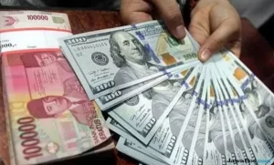 Rupiah Menghadapi Keterpurukan, Apa yang Mengancamnya?