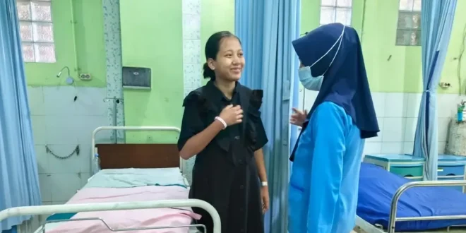 Senyum Ernawati: Perlindungan JKN Membantu Melahirkan Bayi Laki-Laki Secara Normal