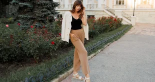Tampil Stylish 10 Rekomendasi Warna yang Cocok Dipadukan dengan Celana Beige agar Tampil Menarik