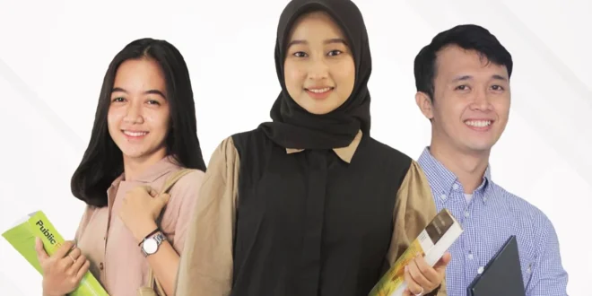 Tembus Keterbatasan Hidup, Anak Tukang Kebun FISIP Undip Lulus Cumlaude Magister Ilmu Komunikasi
