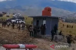 TNI-Polri Selidiki KKB Pelaku Penembakan di Wamena: Danrem 172 TNI-Polri selidiki KKB pelaku penembakan di Wamena