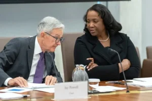 Trump Kembali Ancam Pecat Gubernur The Fed Lisa Cook, Tapi Apakah Tuduhan Penipuan KPR yang Tak Terbukti?