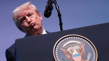 Trump Menghadapi Krisis Amunisi: Mengamuk Soal Bocor Informasi