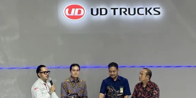 UD Trucks Kumpulkan Pertamina di GIIAS Bicara soal Truk Bermuatan Bahan Berbahaya, Meningkatkan Keselamatan Transportasi
