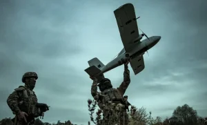 Ukraina Meluncurkan Serangan Drone Besar-Besaran ke Rusia: Apa yang Terjadi?